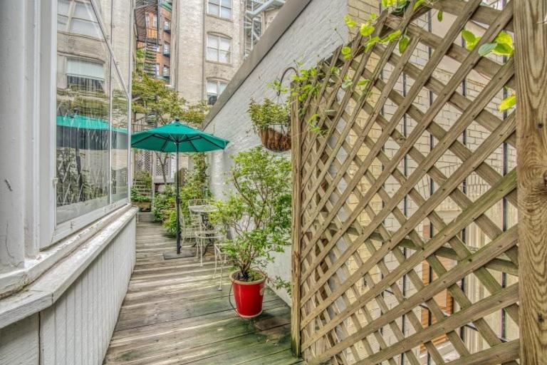 Mount Vernon Apartment Rear بالتيمور المظهر الخارجي الصورة