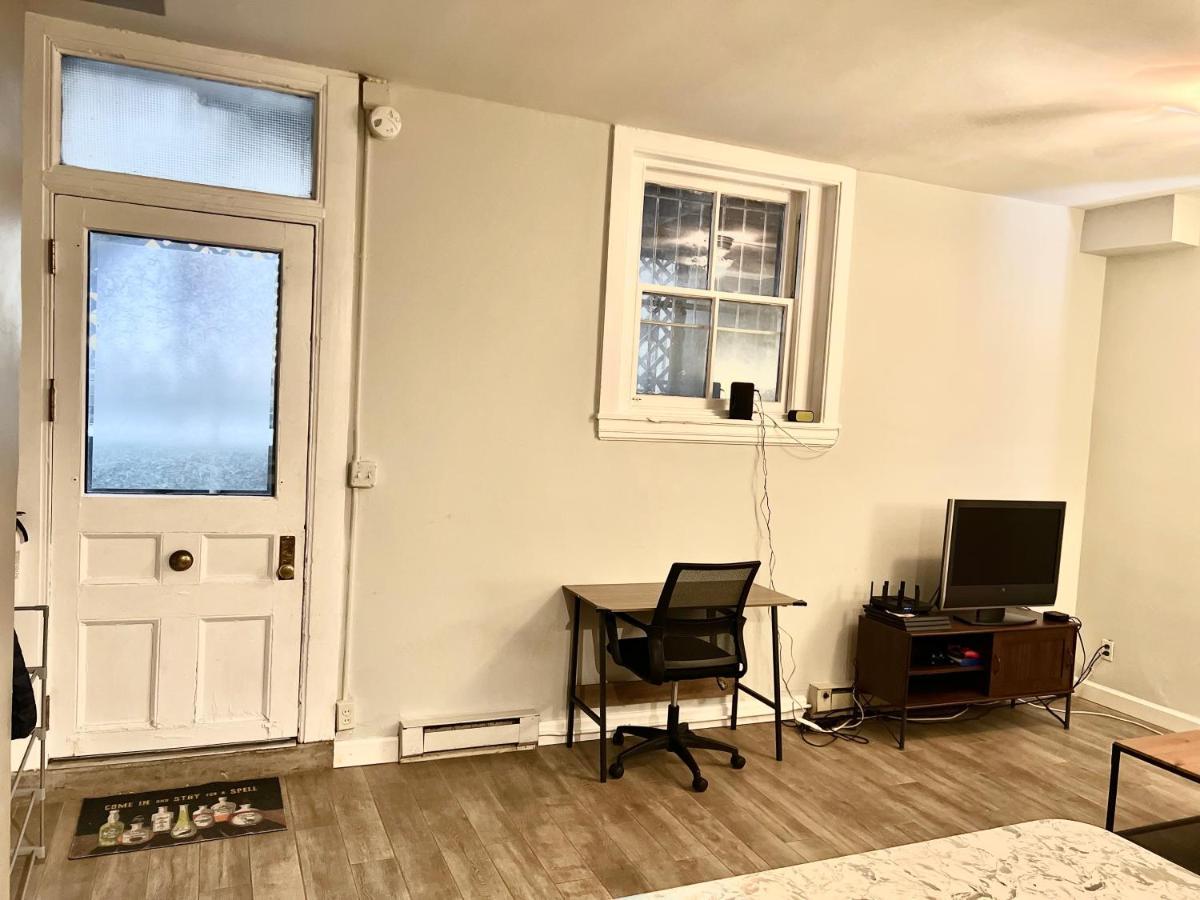 Mount Vernon Apartment Rear بالتيمور المظهر الخارجي الصورة