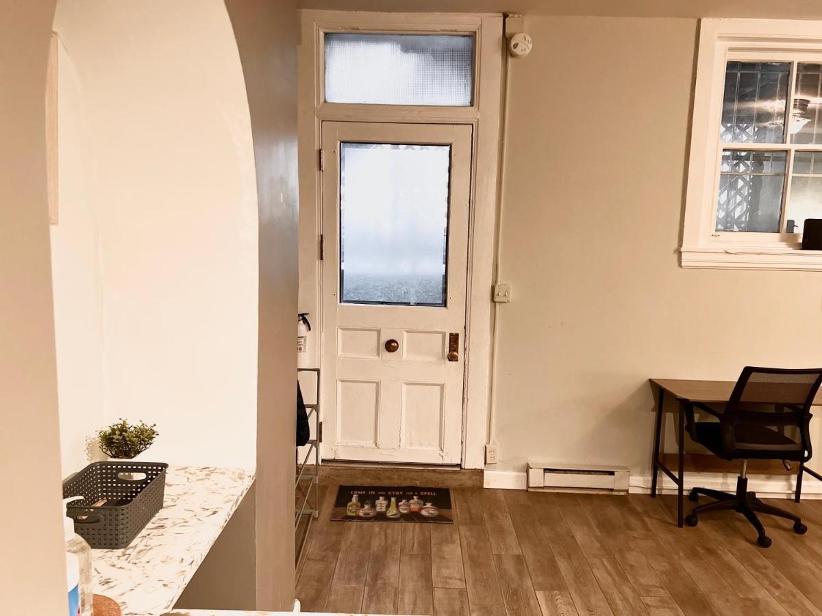 Mount Vernon Apartment Rear بالتيمور المظهر الخارجي الصورة